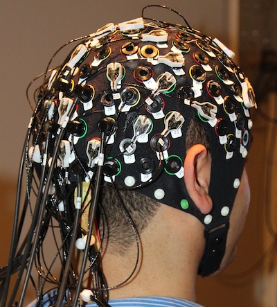 Casque mixte EEG-NIRS lors d’une expérience visuelle